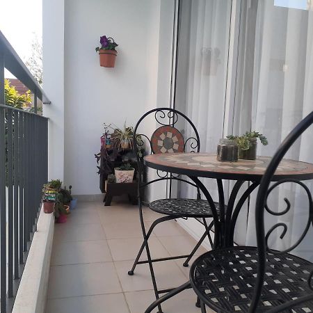Hermoso Departamento En Temperley Bagian luar foto