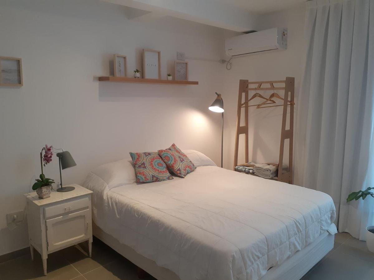 Hermoso Departamento En Temperley Bagian luar foto